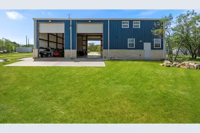 225 Buttercup Lane, Floresville, TX 78114 - Photo 26