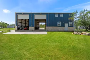 225 Butter Cup Ln, Floresville, TX 78114 - Photo 26