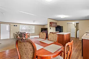 225 Pr 8464, Broaddus, TX 75929 - Photo 20