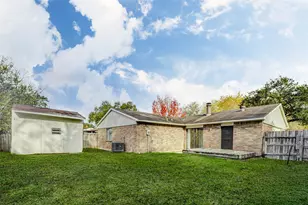 6730 Pickett Dr, Richmond, TX 77469 - Photo 22