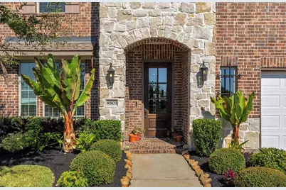 8803 Autumn Pine Drive, Missouri City, TX 77459 - Photo 2