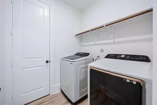 8803 Autumn Pine Dr, Missouri City, TX 77459 - Photo 10