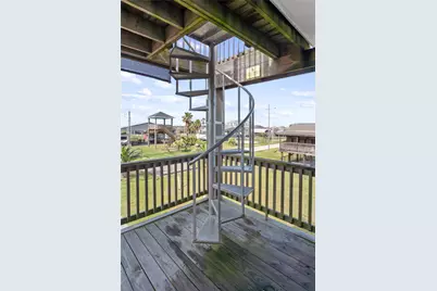 948 Kahla Drive, Crystal Beach, TX 77650 - Photo 8