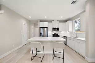 8672 Easthaven Blvd, Houston, TX 77075 - Photo 4