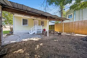 4615 Woodside St, Houston, TX 77023 - Photo 10