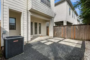 4409 Schuler St, Houston, TX 77007 - Photo 6