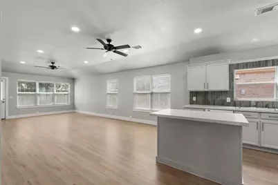 7310 Wisteria Chase Place, Humble, TX 77346 - Photo 10