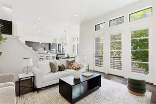 2203 Colorado St, Houston, TX 77007 - Photo 1