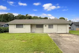 3966 Broadmoor Dr, Beaumont, TX 77707 - Photo 1