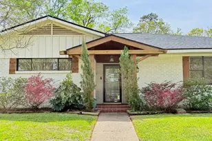 129 Circle Dr, Cleveland, TX 77327 - Photo 4