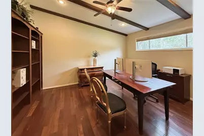 129 Circle Dr, Cleveland, TX 77327 - Photo 32