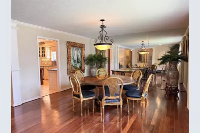 129 Circle Dr, Cleveland, TX 77327 - Photo 8