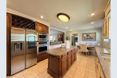 129 Circle Dr, Cleveland, TX 77327 - Photo 14