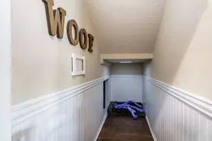 8218 E Pine Creek Bend, Cypress, TX 77433 - Photo 12