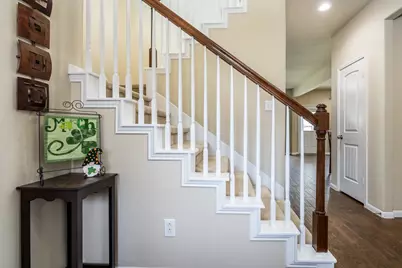 8218 E Pine Creek Bend, Cypress, TX 77433 - Photo 10