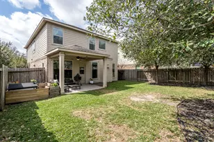 8218 E Pine Creek Bend, Cypress, TX 77433 - Photo 4