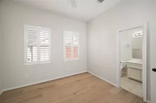 1018 Van Buren St, Houston, TX 77019 - Photo 26