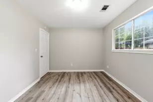 10821 Royal Pines Dr, Conroe, TX 77303 - Photo 28
