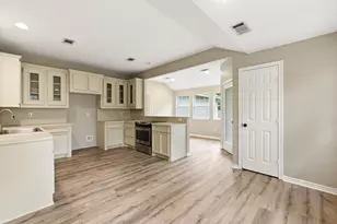 10821 Royal Pines Dr, Conroe, TX 77303 - Photo 10