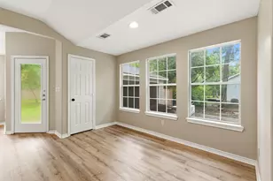10821 Royal Pines Dr, Conroe, TX 77303 - Photo 14