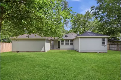 10821 Royal Pines Drive, Conroe, TX 77303 - Photo 36