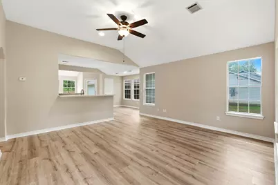 10821 Royal Pines Drive, Conroe, TX 77303 - Photo 8