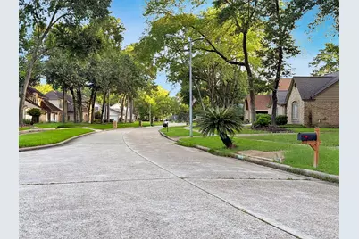 15026 River Park Drive, Houston, TX 77070 - Photo 8