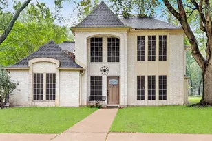15026 River Park Dr, Houston, TX 77070 - Photo 2
