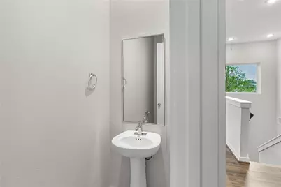 604 Thornton Oaks Road #B, Houston, TX 77018 - Photo 10