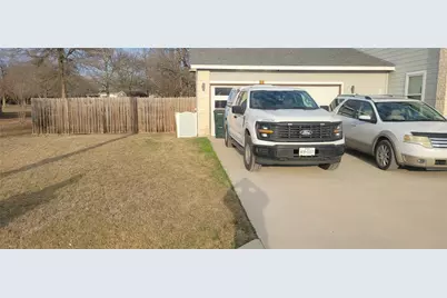 134 Naalehu Court, Bastrop, TX 78602 - Photo 2