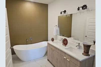 2807 Peacock Green Way, Houston, TX 77047 - Photo 4