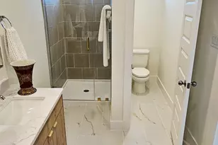 2807 Peacock Grn Wy, Houston, TX 77047 - Photo 10