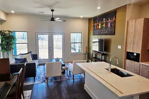 2807 Peacock Grn Wy, Houston, TX 77047 - Photo 4