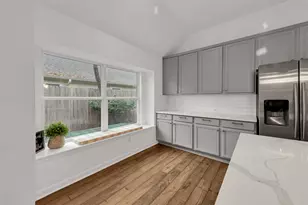 8031 Clarion Way, Houston, TX 77040 - Photo 8