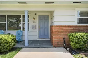 1006 Prince St, Houston, TX 77008 - Photo 2
