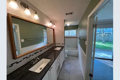 38 Dusky Meadow Pl, The Woodlands, TX 77381 - Photo 18