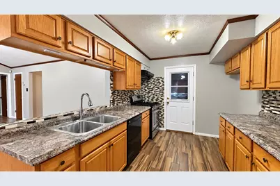 2214 Boss Street, La Marque, TX 77568 - Photo 12