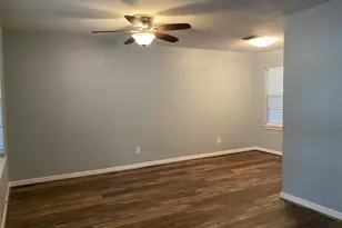 5110 W 43rd St, Houston, TX 77092 - Photo 4