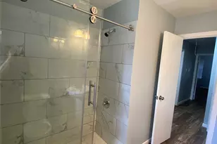 5110 W 43rd St, Houston, TX 77092 - Photo 10