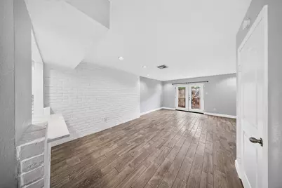 1715 Moritz Drive #15, Houston, TX 77055 - Photo 4