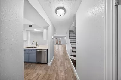 1715 Moritz Drive #15, Houston, TX 77055 - Photo 2