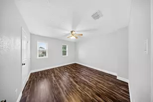 1715 Moritz Dr, Houston, TX 77055 - Photo 14