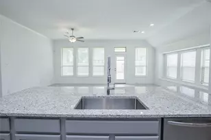 8726 Fairbrook Dr, Missouri City, TX 77459 - Photo 26