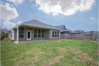8726 Fairbrook Drive, Missouri City, TX 77459 - Photo 2