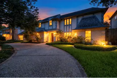 923 Daria Drive, Houston, TX 77079 - Photo 2