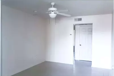 1205 Murray St, Taft, TX 78390 - Photo 4