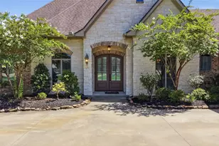 103 King Palms Way, Lumberton, TX 77657 - Photo 4