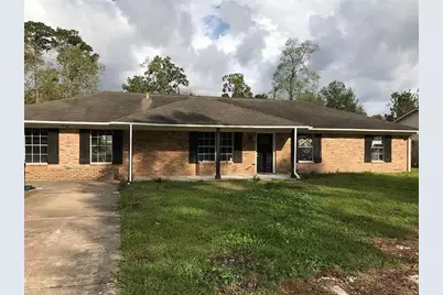 134 Woodlawn Drive, Sour Lake, TX 77659 - Photo 1