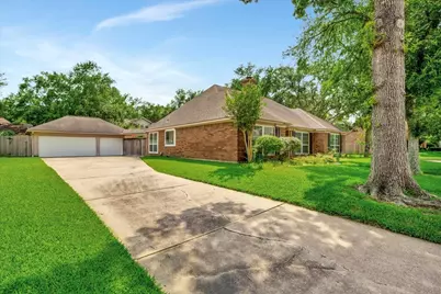 15402 Willow Shores Drive, Houston, TX 77062 - Photo 4