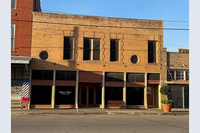 107 E Main Street, Eagle Lake, TX 77434 - Photo 2